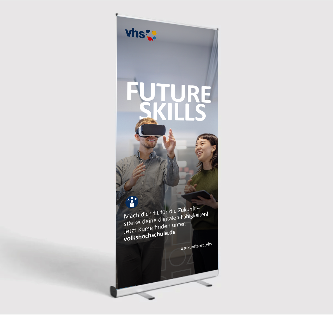 Roll-Up Future Skills "VR" Roll-Up Future Skills "VR"